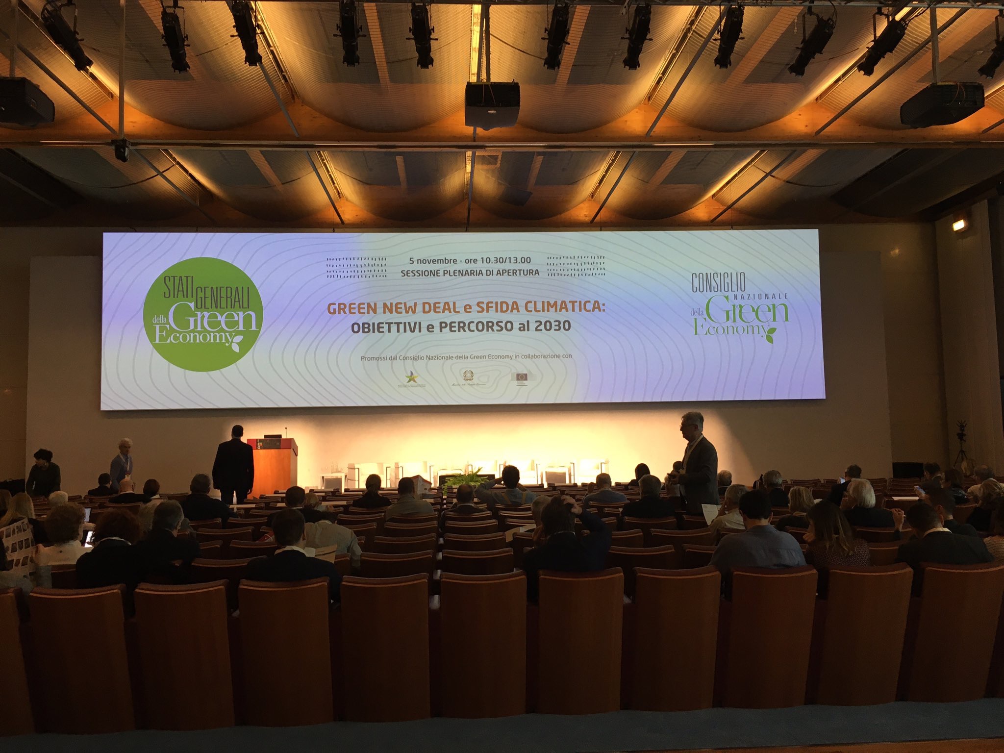 197EEF83-E9DD-443B-91AF-FA881A07C3E5