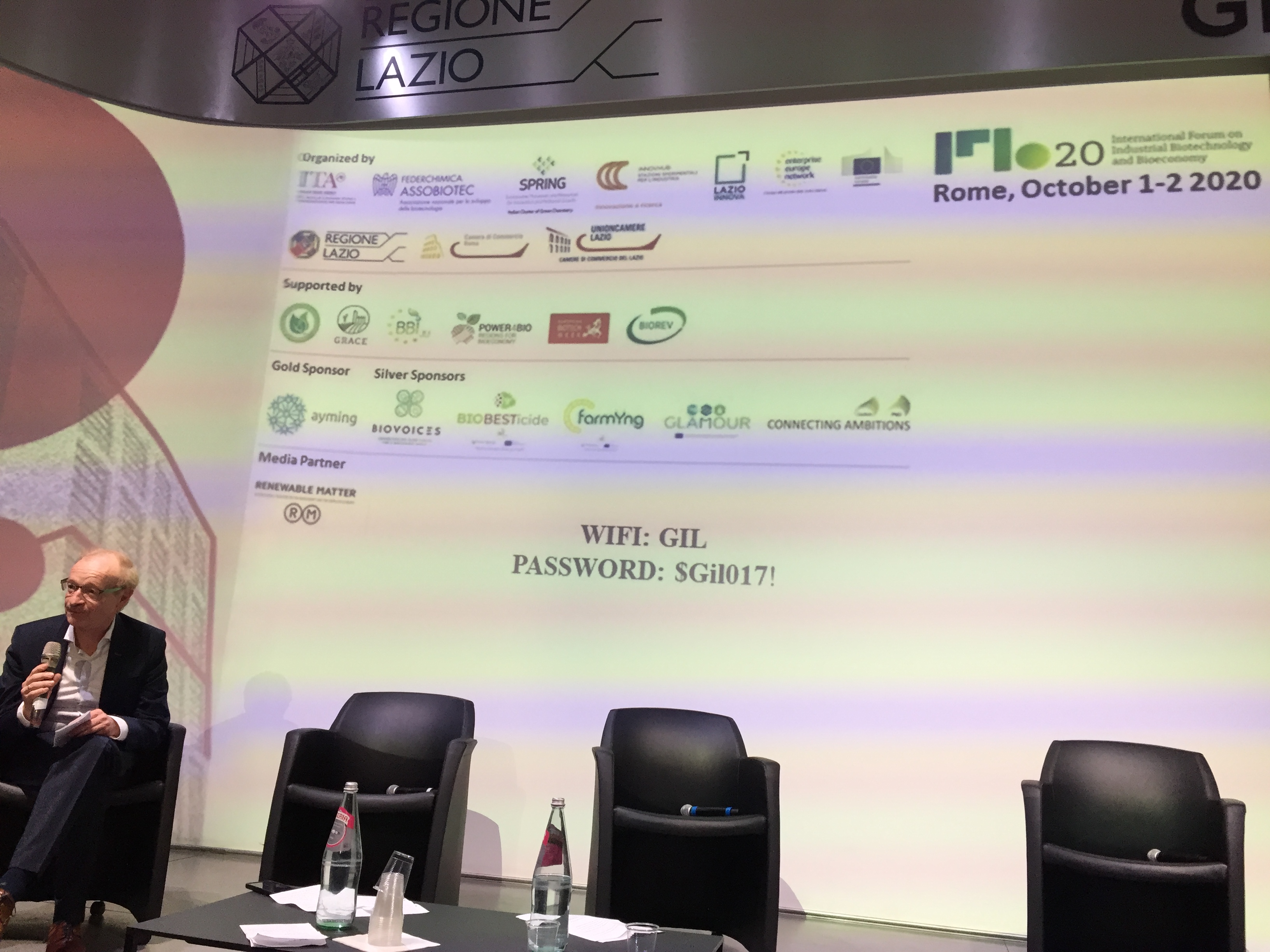 B3CADB8E-FD84-4AD6-BDB2-193FFF6D1AFB